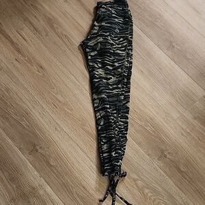 Ryderwear | Camouflage Ruched Joggers with Drawstring Hem